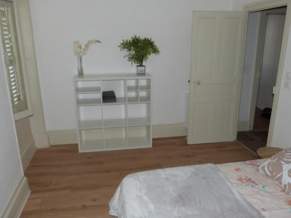 Le Compostelle Apartment Issoudun Ngoại thất bức ảnh